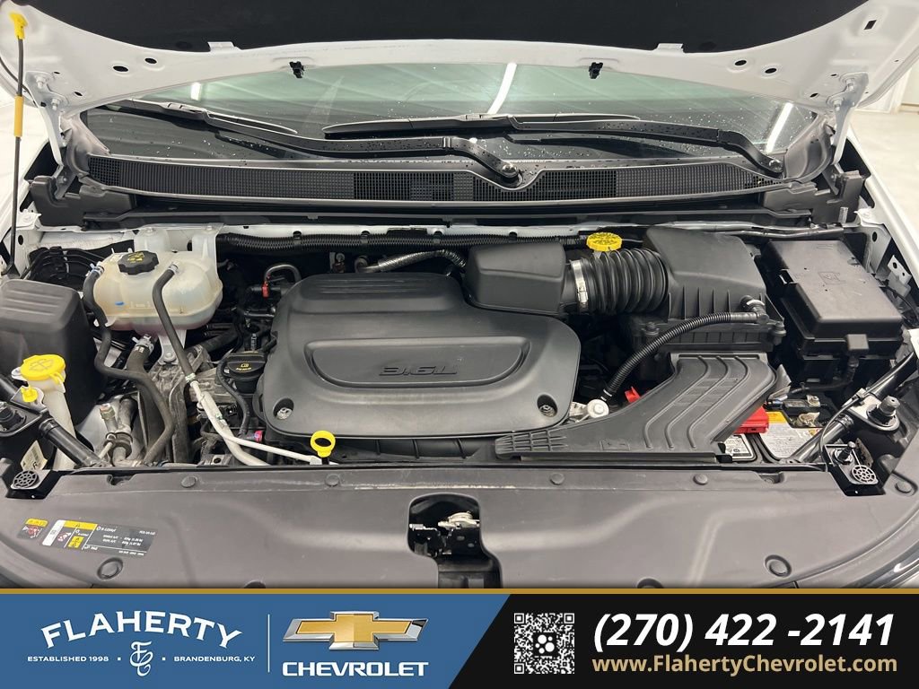 Used 2024 Chrysler Pacifica Touring-L FWD image 14