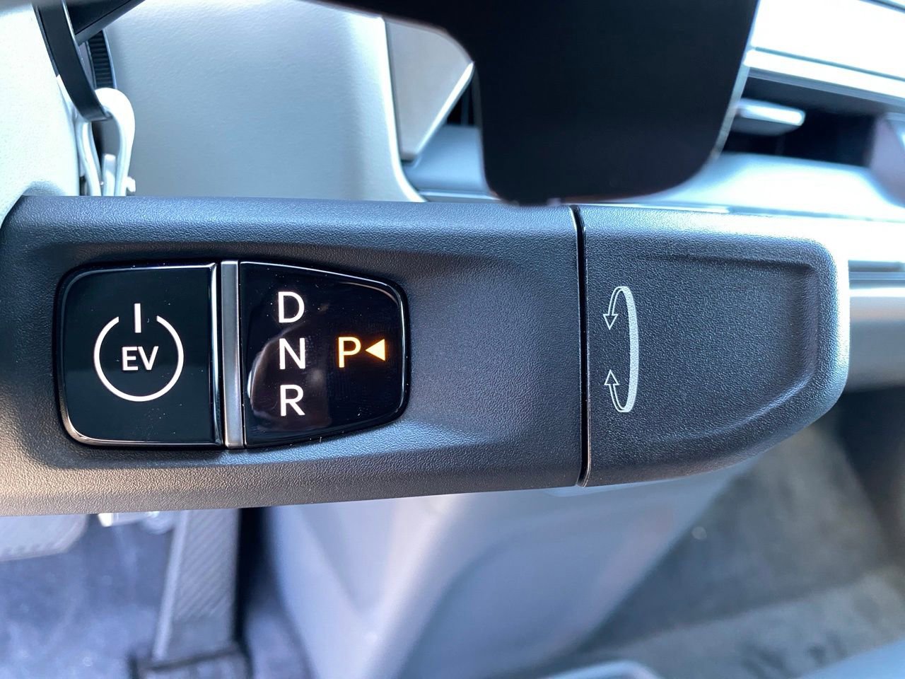 New 2026 Kia EV9 Wind image 17