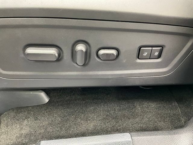 Used 2017 Lincoln Navigator Reserve AWD/4WD image 35