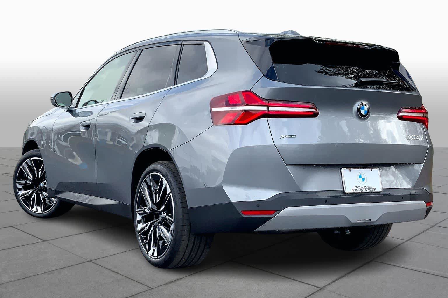 New 2026 BMW X3 xDrive30i w/ Premium Package AWD/4WD image 12