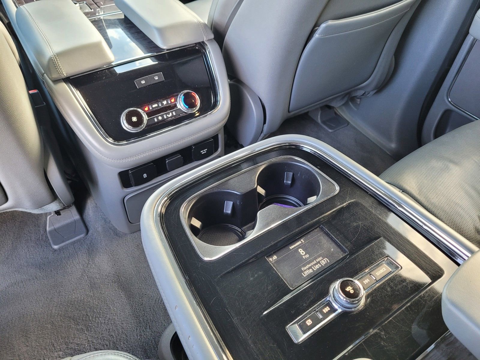 Used 2020 Lincoln Navigator Reserve image 15