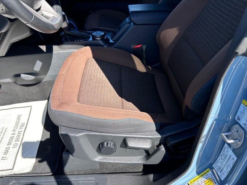 Used 2023 Ford Bronco Outer Banks image 18