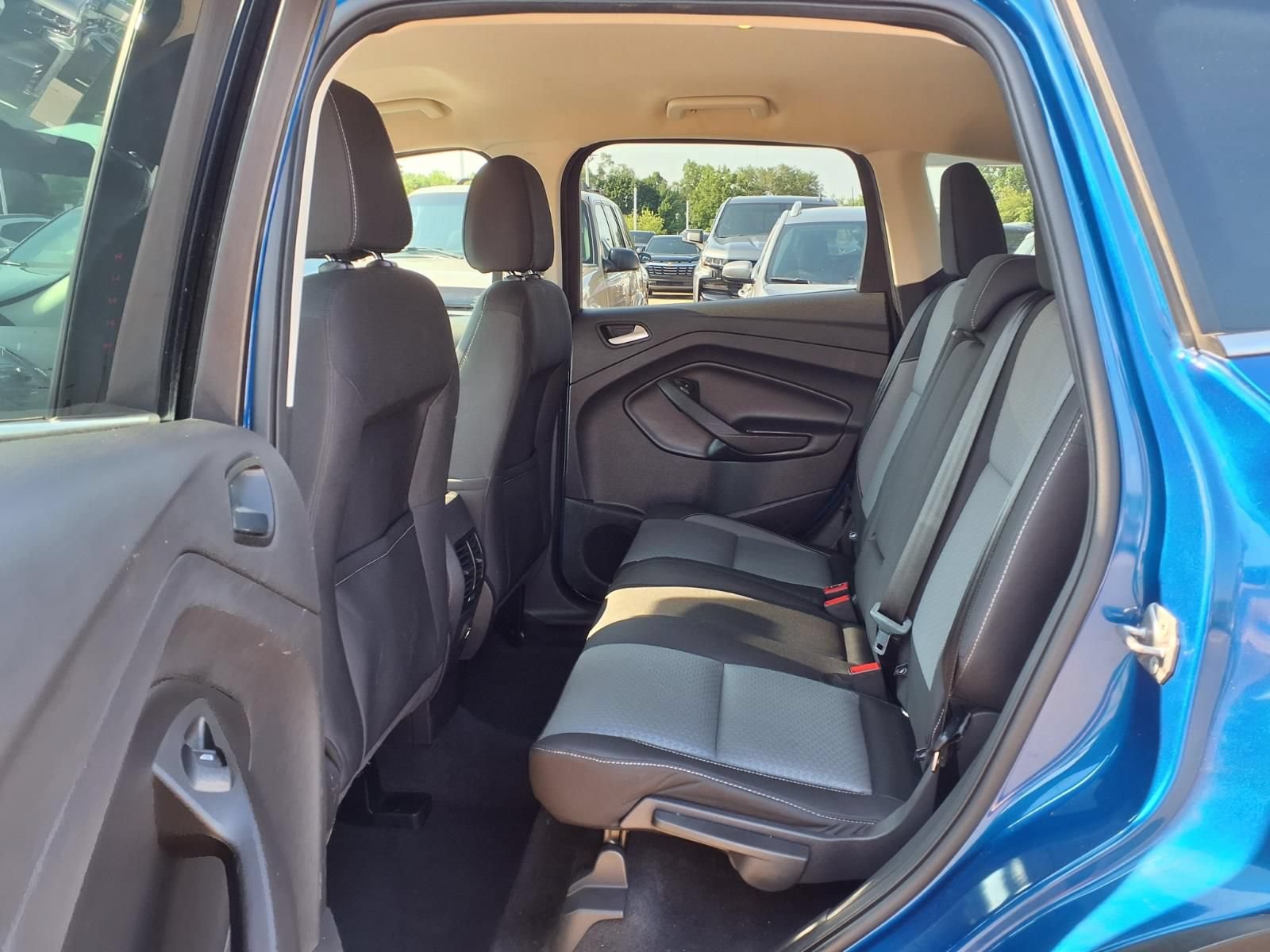Used 2017 Ford Escape SE AWD/4WD image 11