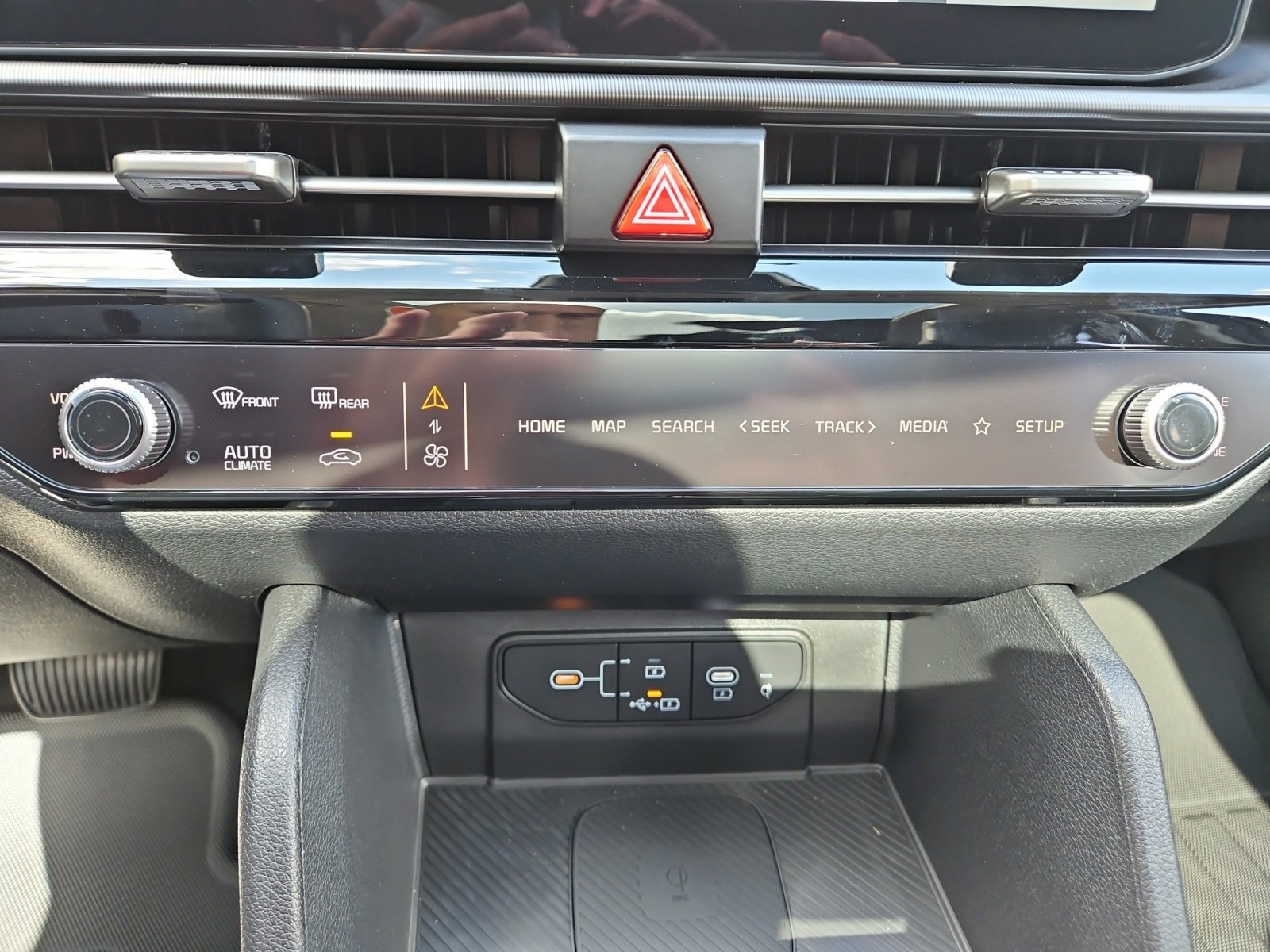 New 2026 Kia Sportage SX image 28