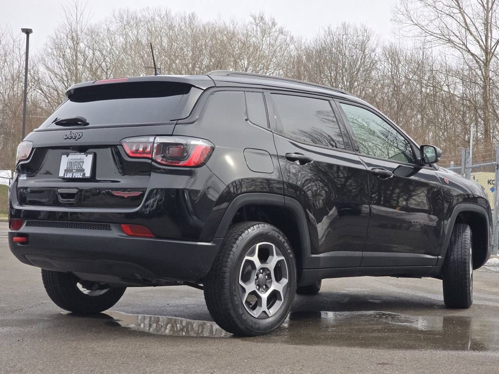 Used 2022 Jeep Compass Trailhawk image 14