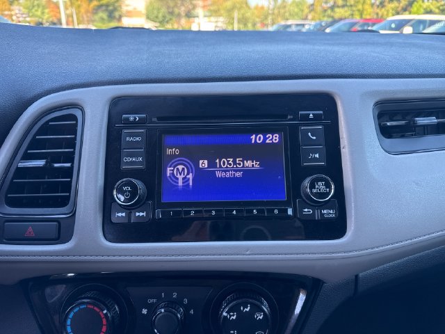 Used 2017 Honda HR-V LX image 19