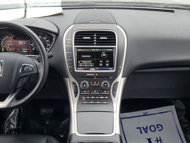 Used 2016 Lincoln MKX Premiere w/ Cargo Accessories Package image 22
