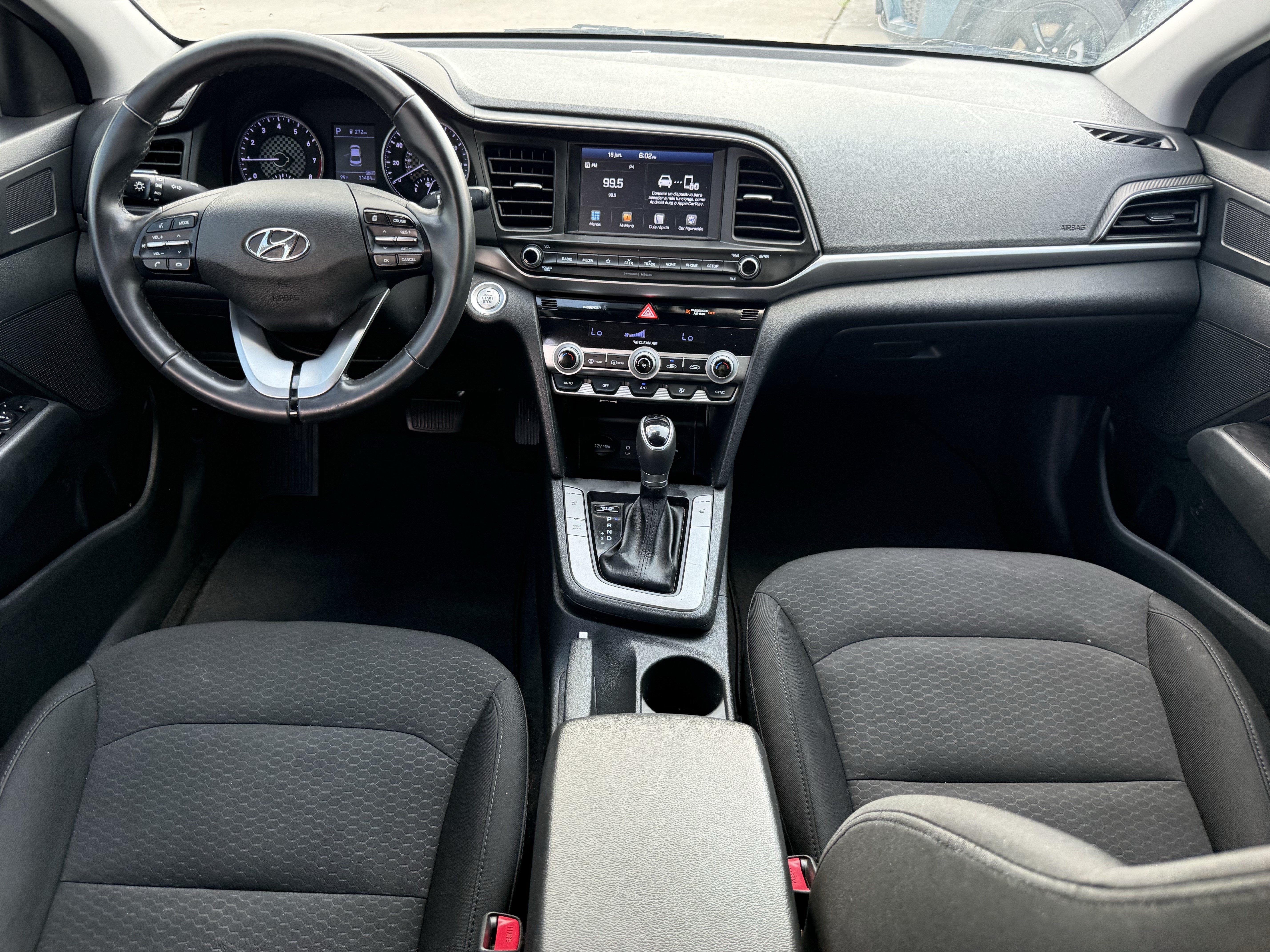 Used 2020 Hyundai Elantra Value Edition w/ Cargo Package (C1) FWD image 14