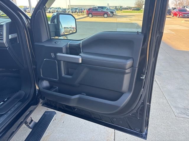 Used 2018 Ford F150 Platinum w/ Equipment Group 701A Luxury image 20