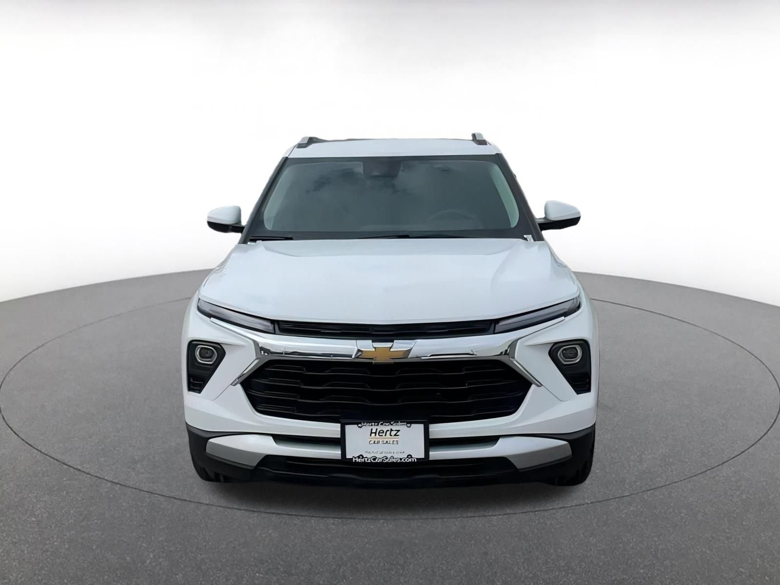 Used 2025 Chevrolet TrailBlazer LT image 4