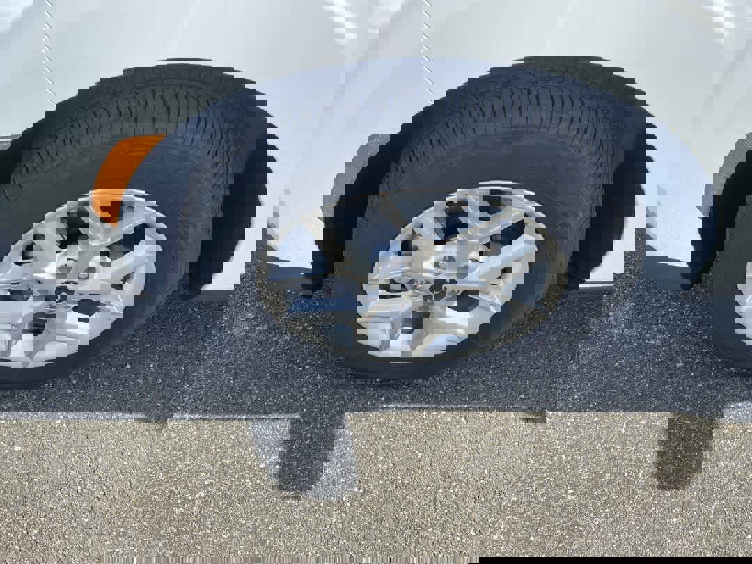 Used 2025 Kia Soul LX w/ LX Technology Package image 10