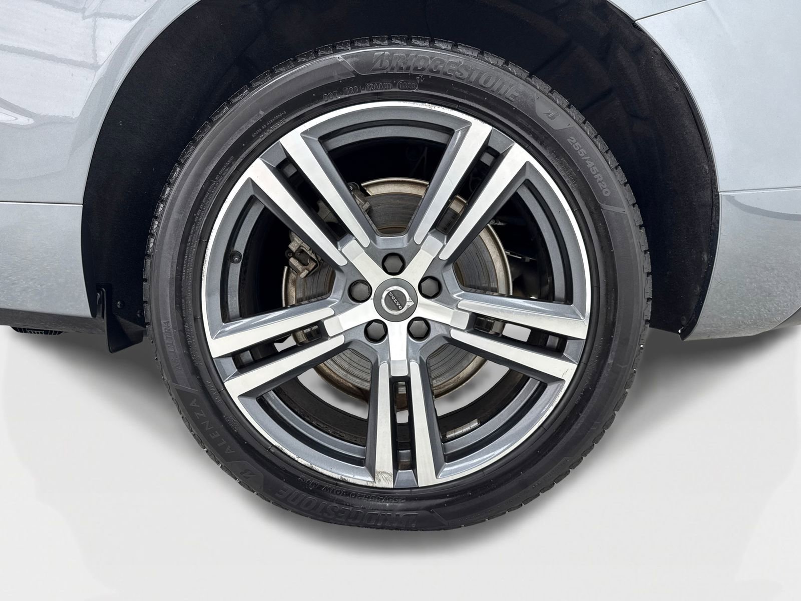 Used 2019 Volvo XC60 T6 Momentum w/ Advanced Package AWD/4WD image 50