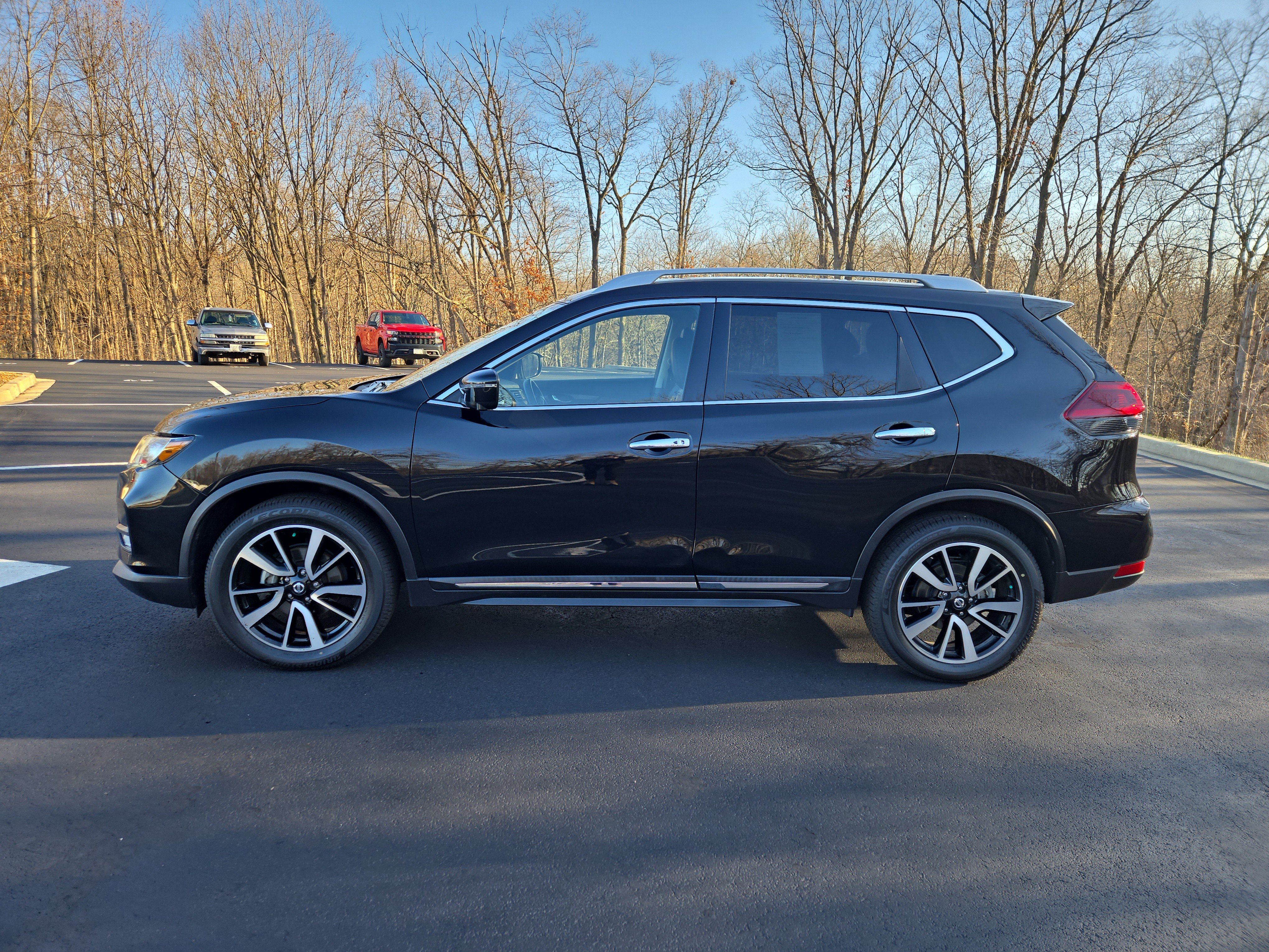 Used 2019 Nissan Rogue SL image 5