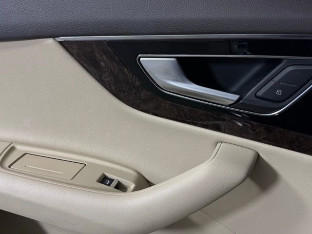 Used 2019 Audi Q7 3.0T Prestige image 28