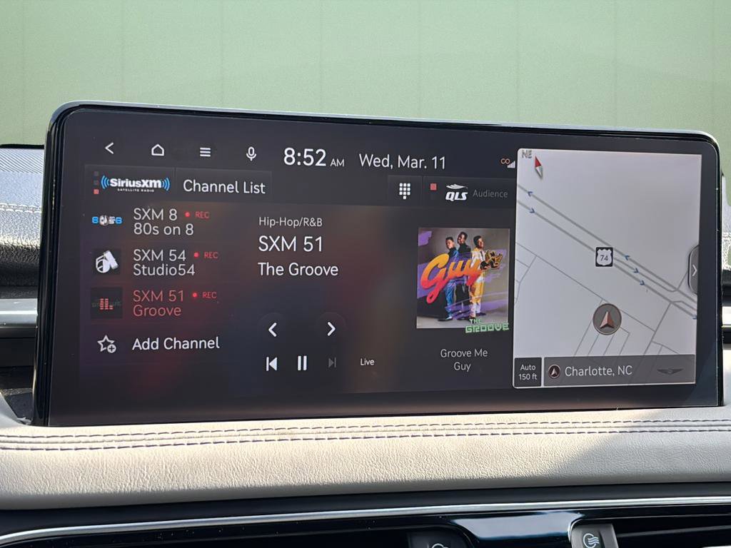 Used 2023 Genesis G70 3.3T w/ Sport Prestige Package image 31