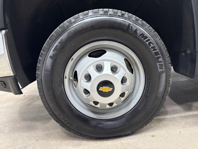 Used 2021 Chevrolet Silverado 3500 W/T w/ WT Convenience Package image 34