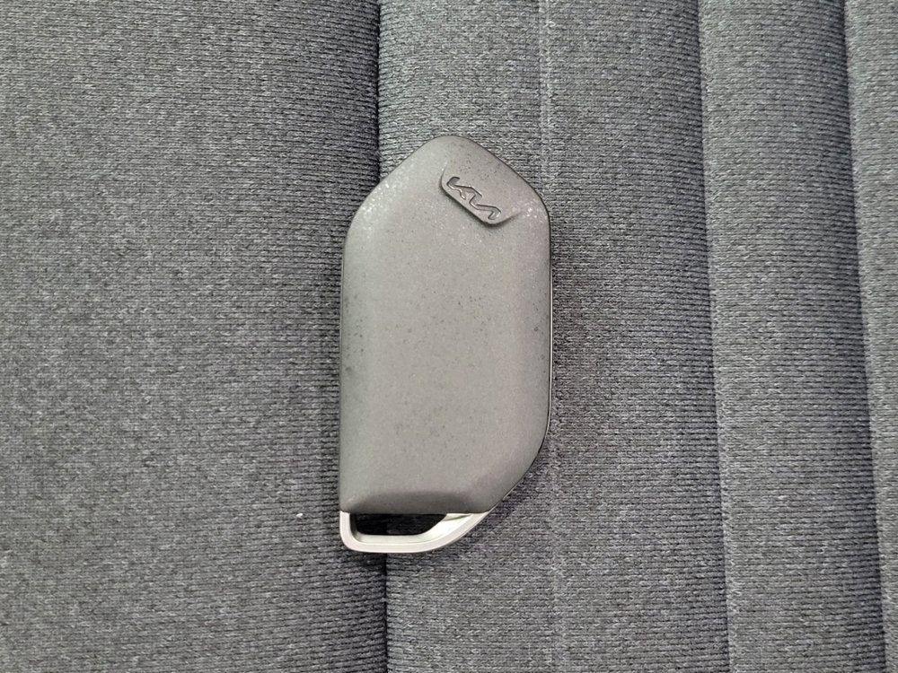 Used 2025 Kia K4 EX FWD image 32