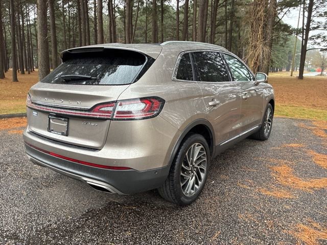 Used 2020 Lincoln Nautilus Reserve w/ Equipment Group 201A image 4