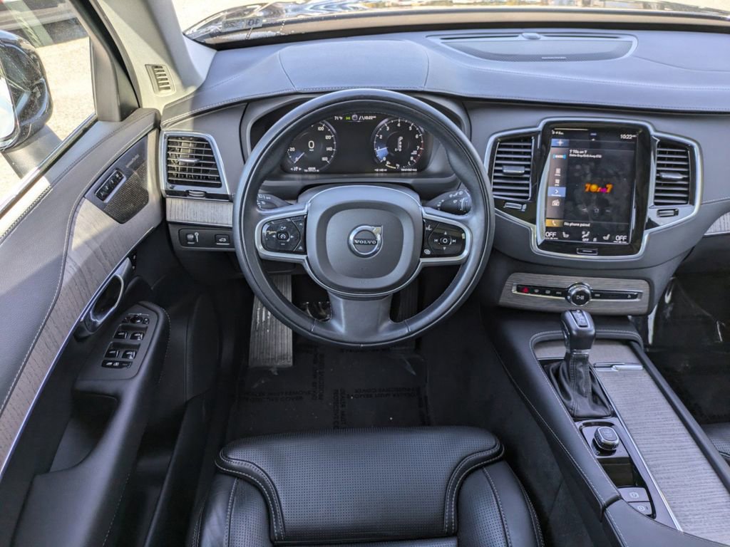 Certified 2022 Volvo XC90 T6 Inscription w/ Climate Package AWD/4WD image 17
