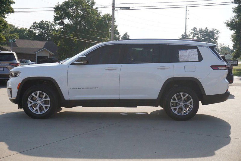 Used 2023 Jeep Grand Cherokee L Limited w/ Luxury Tech Group II AWD/4WD image 6