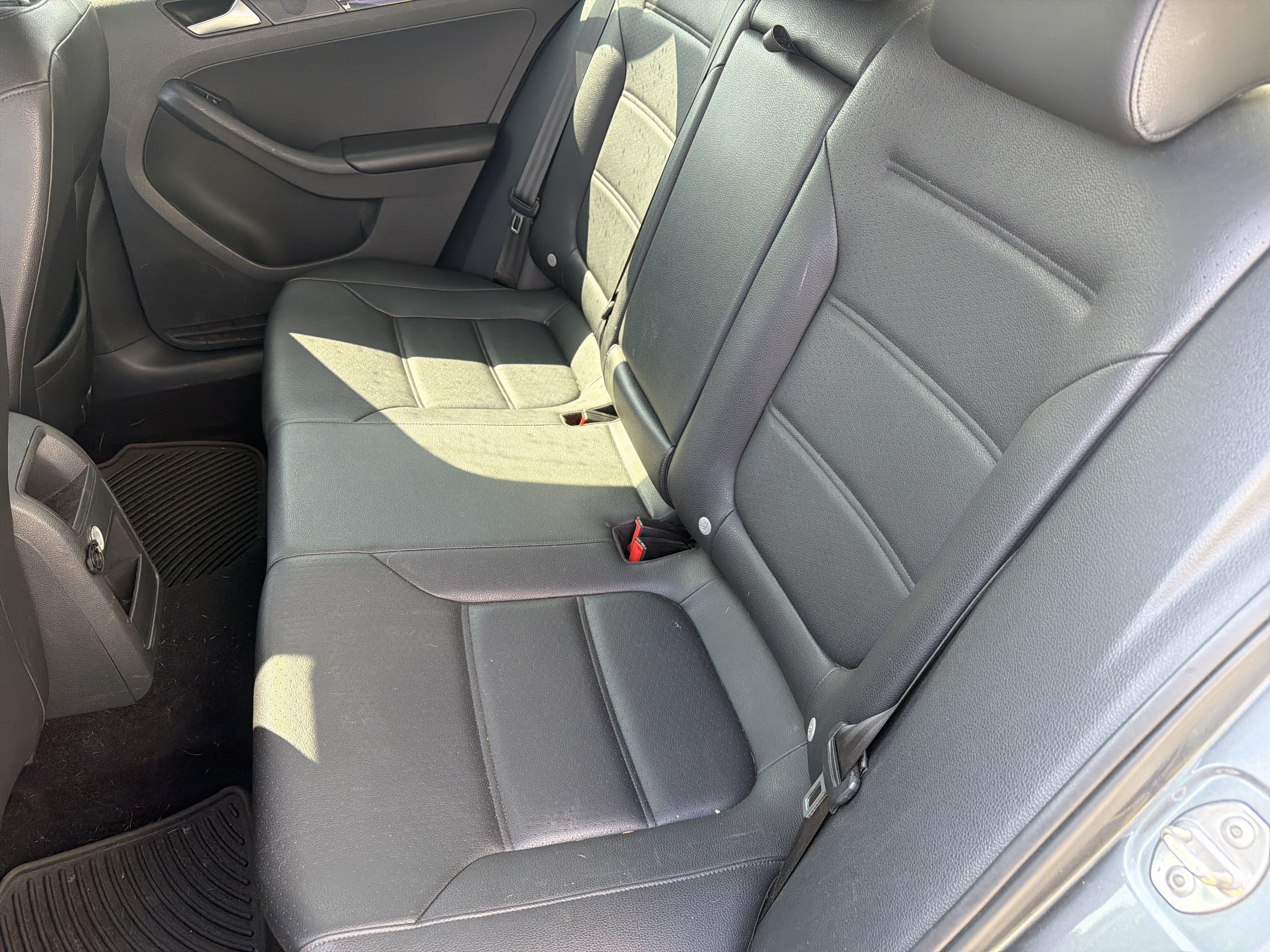 Used 2016 Volkswagen Jetta SEL FWD image 13