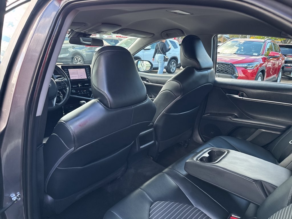 Used 2021 Toyota Camry SE AWD/4WD image 35