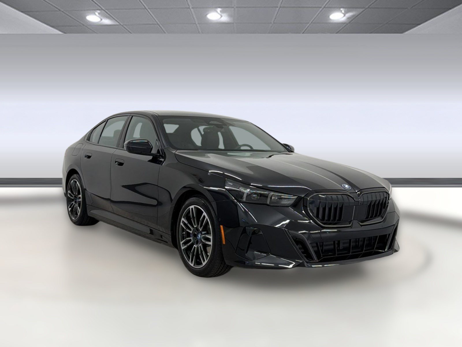 Used 2025 BMW 550e xDrive w/ Premium Package AWD/4WD image 7