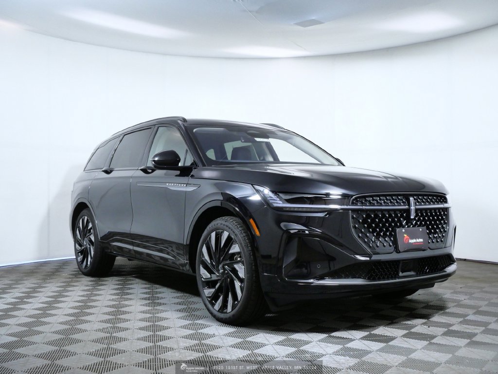 New 2026 Lincoln Nautilus Reserve w/ Jet Appearance Package