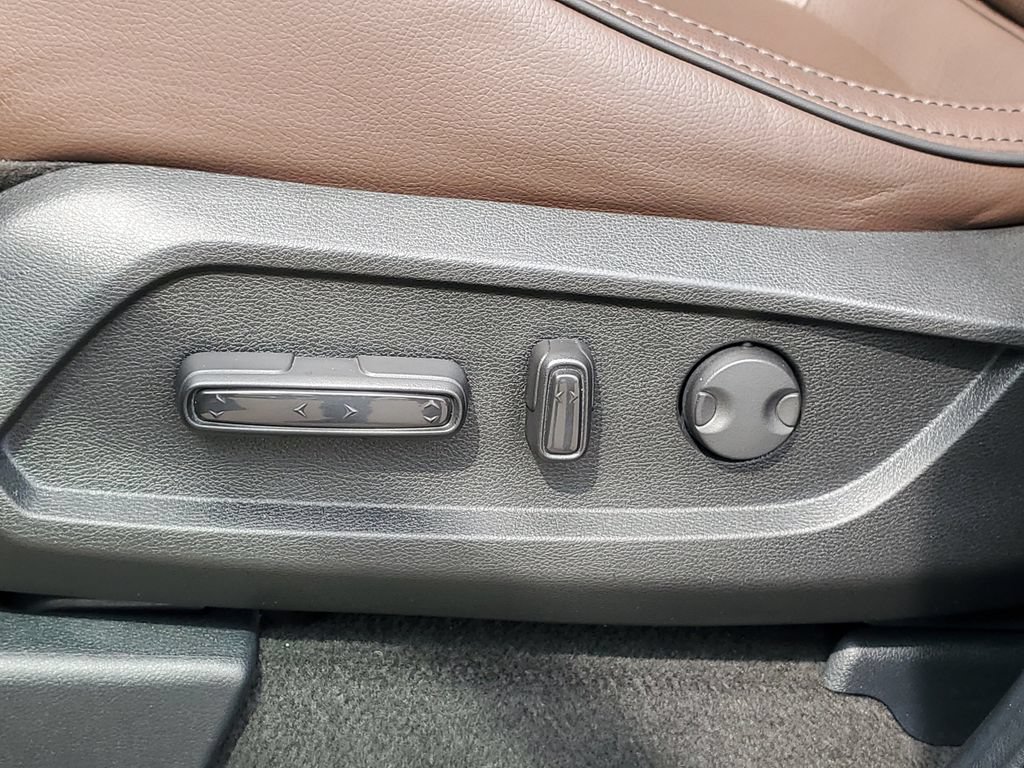 Certified 2023 Honda Pilot Elite image 12