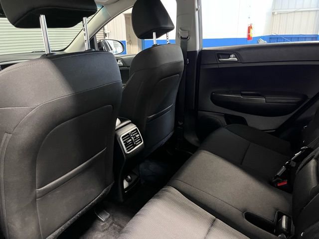 Used 2022 Kia Sportage LX FWD image 16