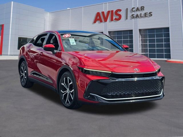 Used 2024 Toyota Crown Limited image 3