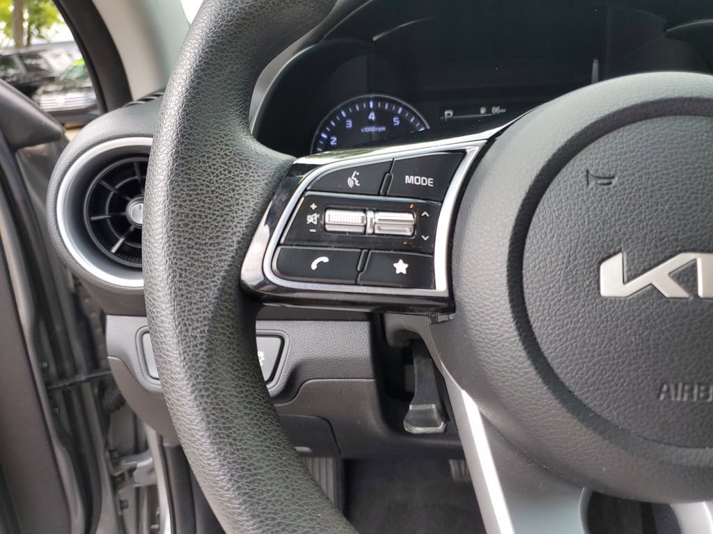 Certified 2023 Kia Forte LXS w/ LXS Technology Package FWD image 22