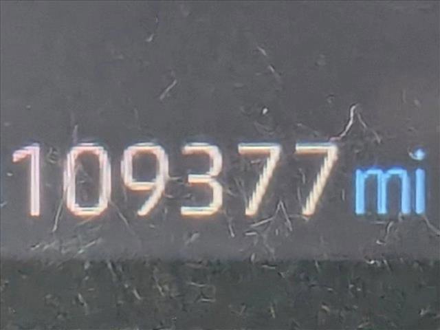 Used 2021 Toyota RAV4 XLE image 11