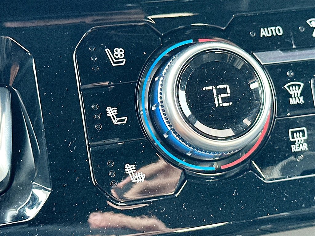 Certified 2025 GMC Sierra 1500 AT4X image 21