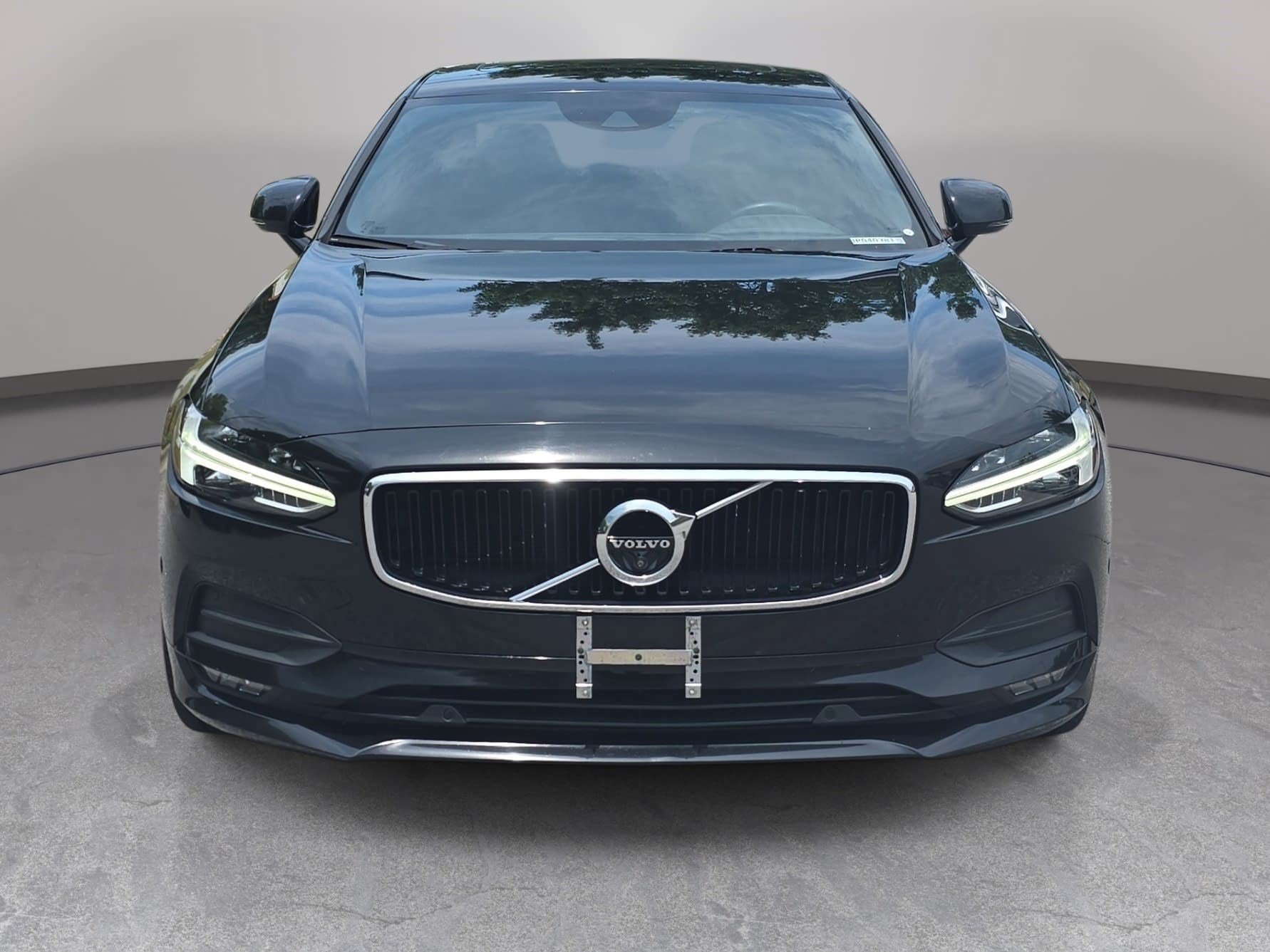 Used 2018 Volvo S90 T6 Momentum w/ Convenience Package AWD/4WD image 2