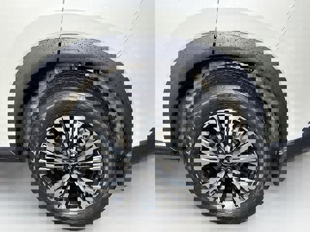 Certified 2023 Nissan Rogue SV image 24