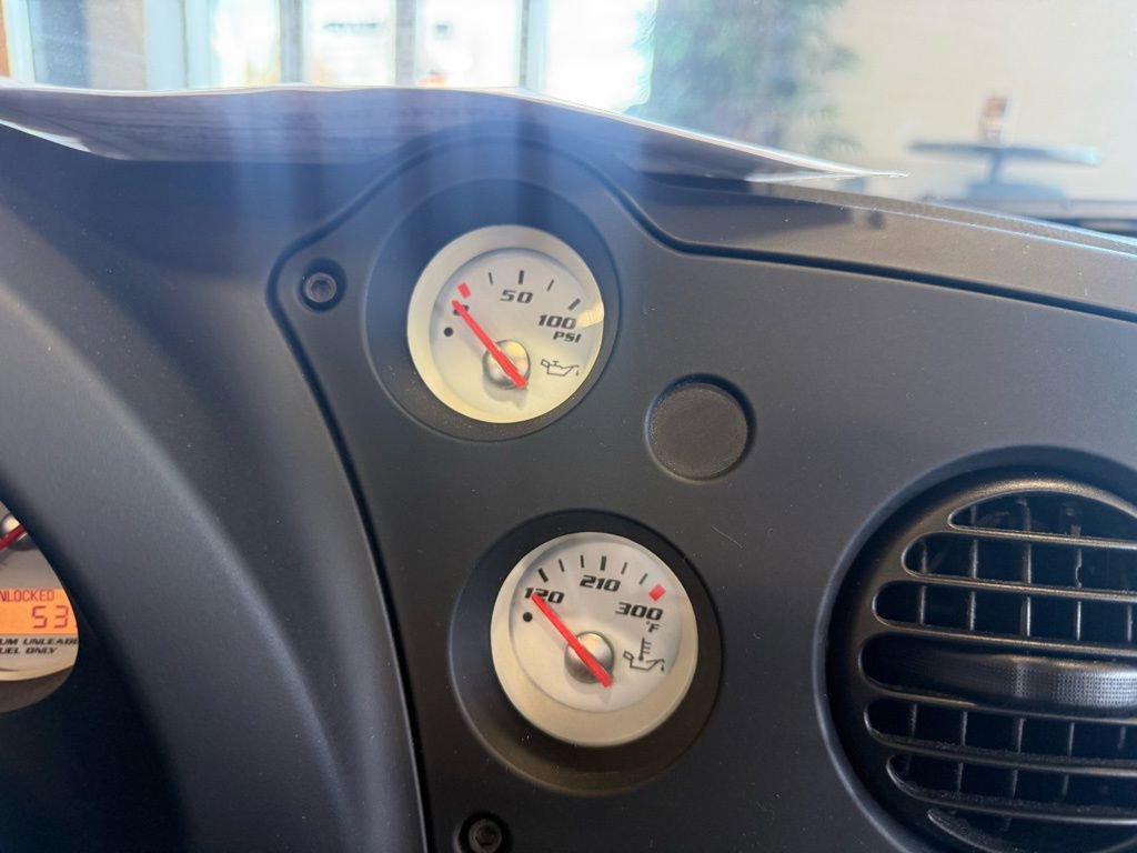 Used 2004 Dodge Viper SRT-10 image 41