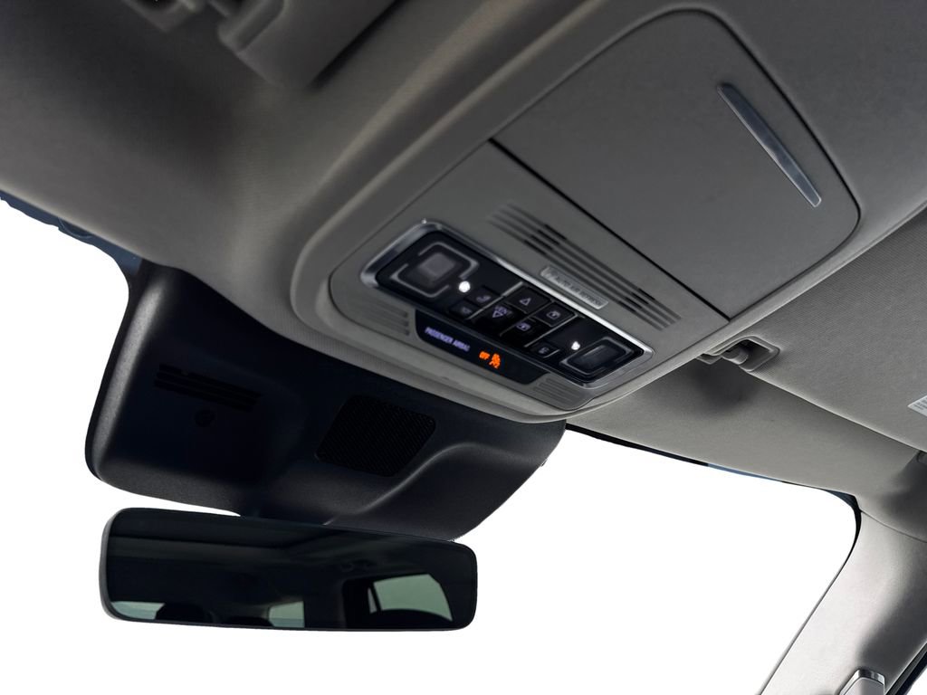 Used 2025 Lincoln Navigator Reserve AWD/4WD image 81