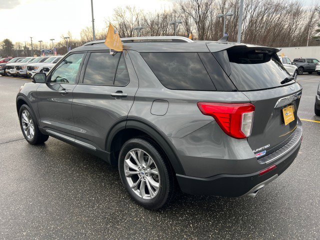 Certified 2023 Ford Explorer Limited w/ Equipment Group 301A AWD/4WD image 5