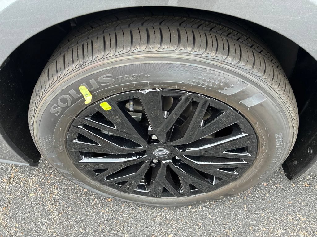 New 2026 Nissan Altima 2.5 SV AWD/4WD image 12