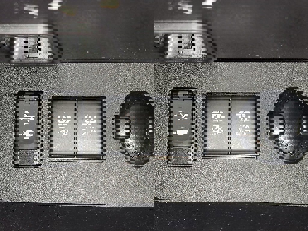 Used 2018 Toyota Highlander SE AWD/4WD image 26