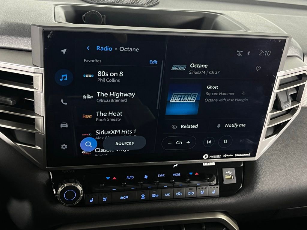 Used 2023 Toyota Tundra Limited image 18