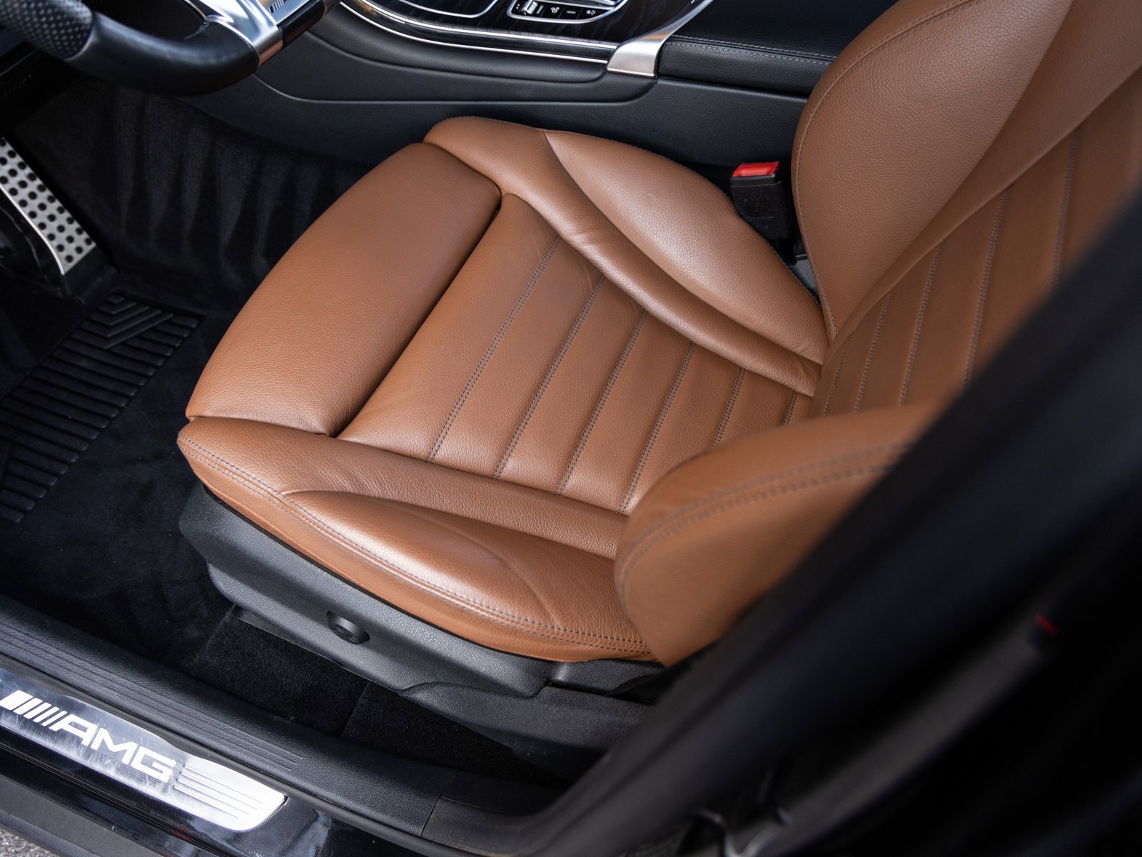 Used 2021 Mercedes-Benz GLC 43 AMG 4MATIC image 19