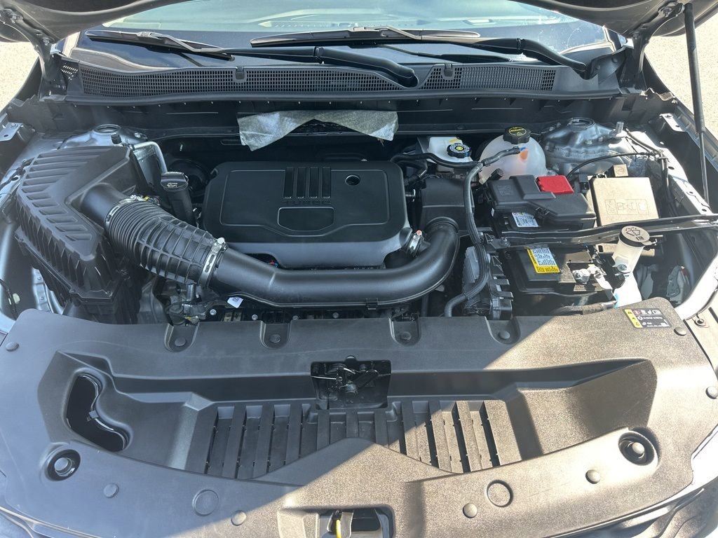 Used 2025 Chevrolet Blazer LT image 32