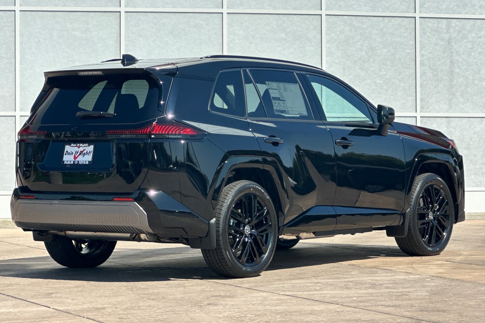 New 2026 Toyota RAV4 XSE w/ Panoramic Sun Roof Package AWD/4WD image 4