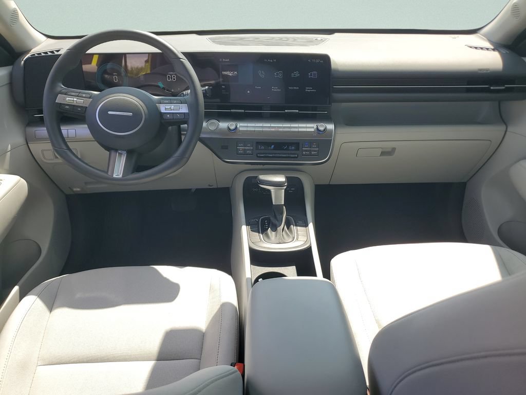 Used 2024 Hyundai Kona SEL FWD image 11