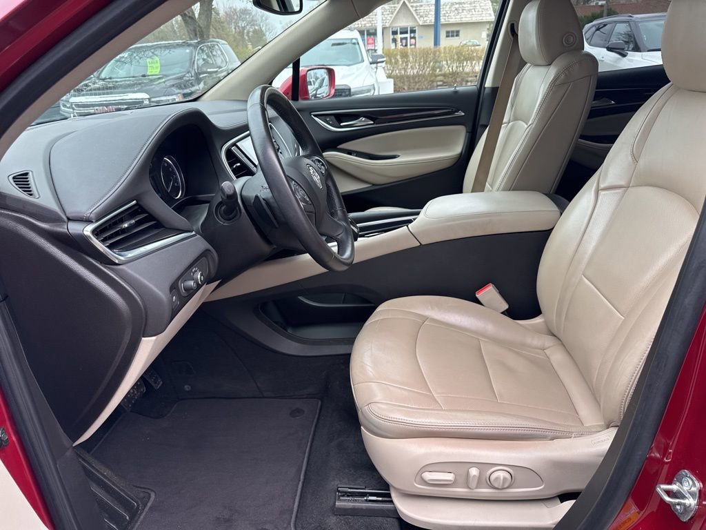 Certified 2018 Buick Enclave Essence FWD image 15