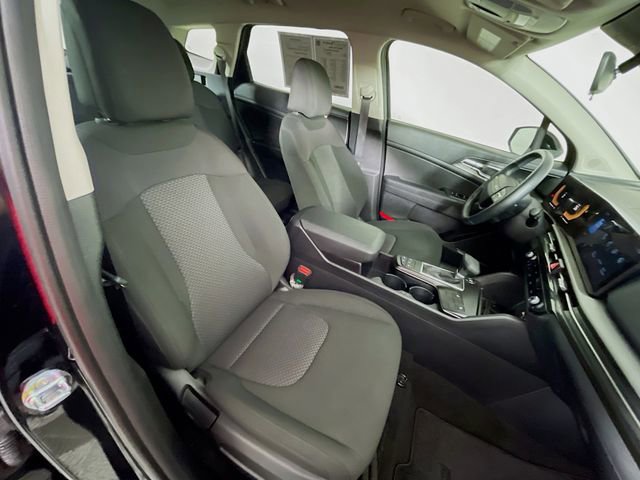 Used 2026 Kia Sportage LX w/ LX Convenience Package image 28