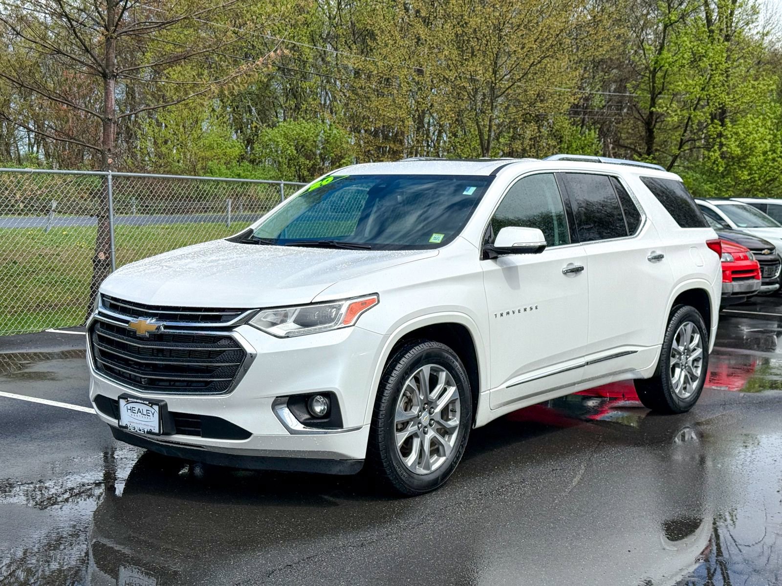 Used 2020 Chevrolet Traverse Premier AWD/4WD image 3