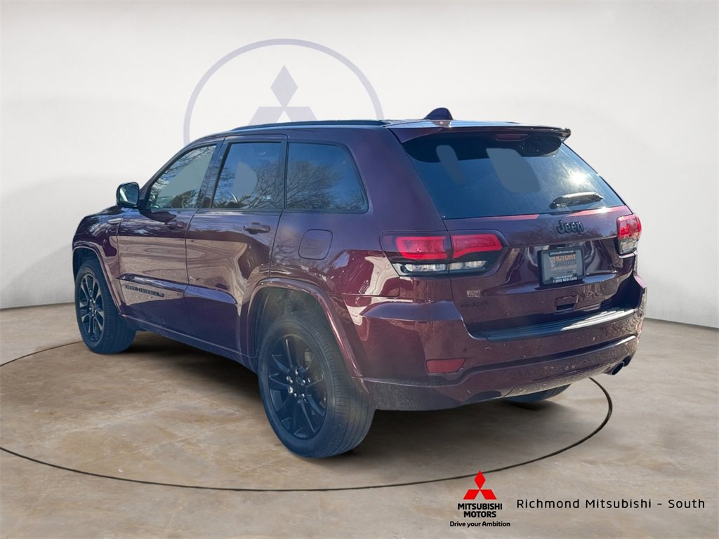 Used 2022 Jeep Grand Cherokee Laredo X image 5